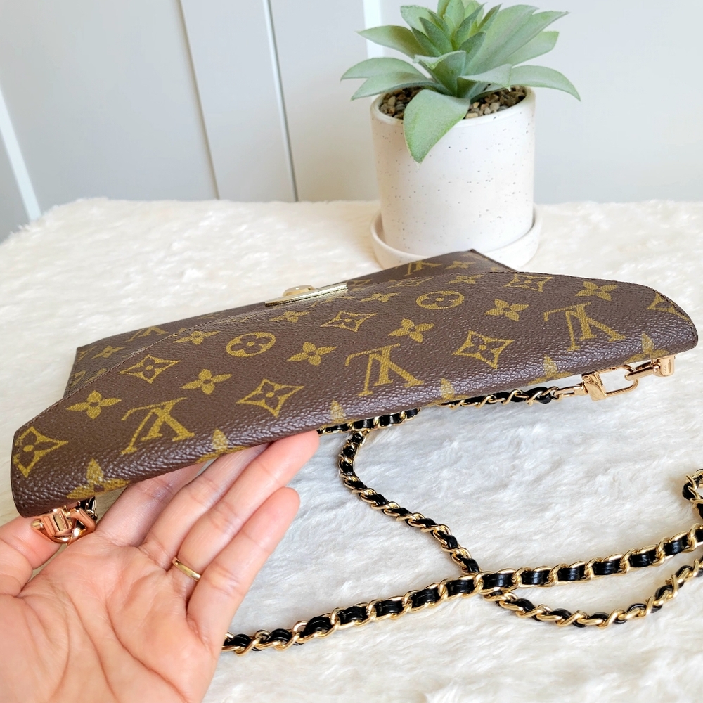 💕Louis Vuitton ENVELOPE Vintage Clutch Crossbody Monogram - Picture 12 of 15